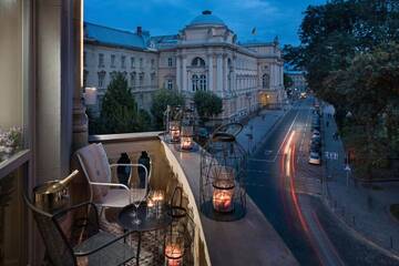 Президентский люкс в Отеле BANKHOTEL